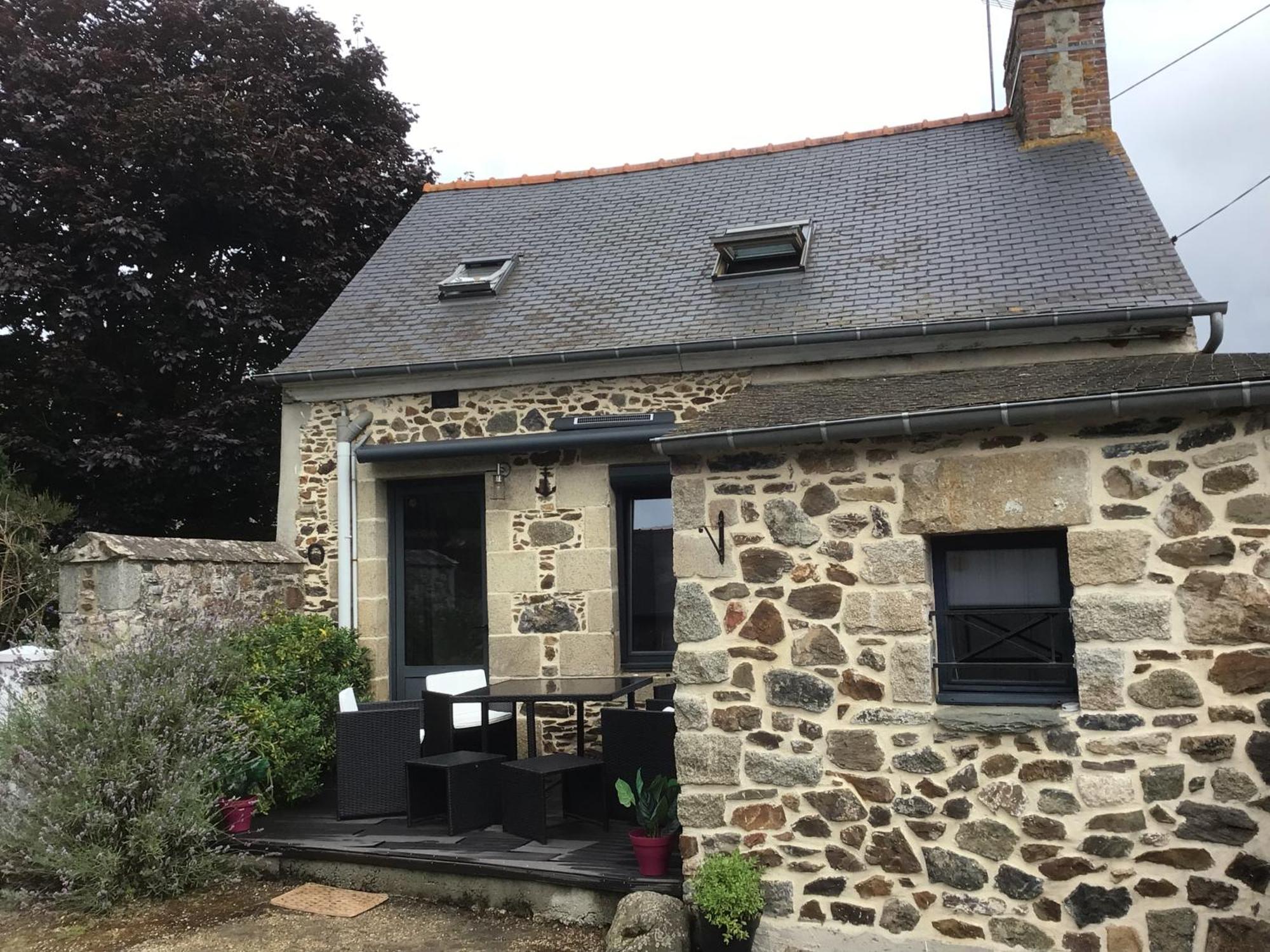 Maison En Pierre A La Campagne Proche De La Mer Plourhan Eksteriør bilde