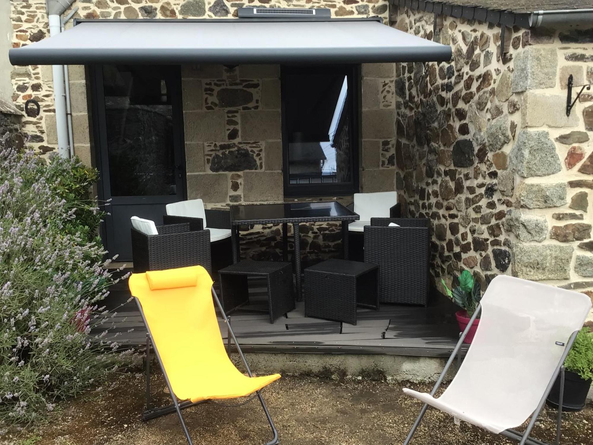 Maison En Pierre A La Campagne Proche De La Mer Plourhan Eksteriør bilde